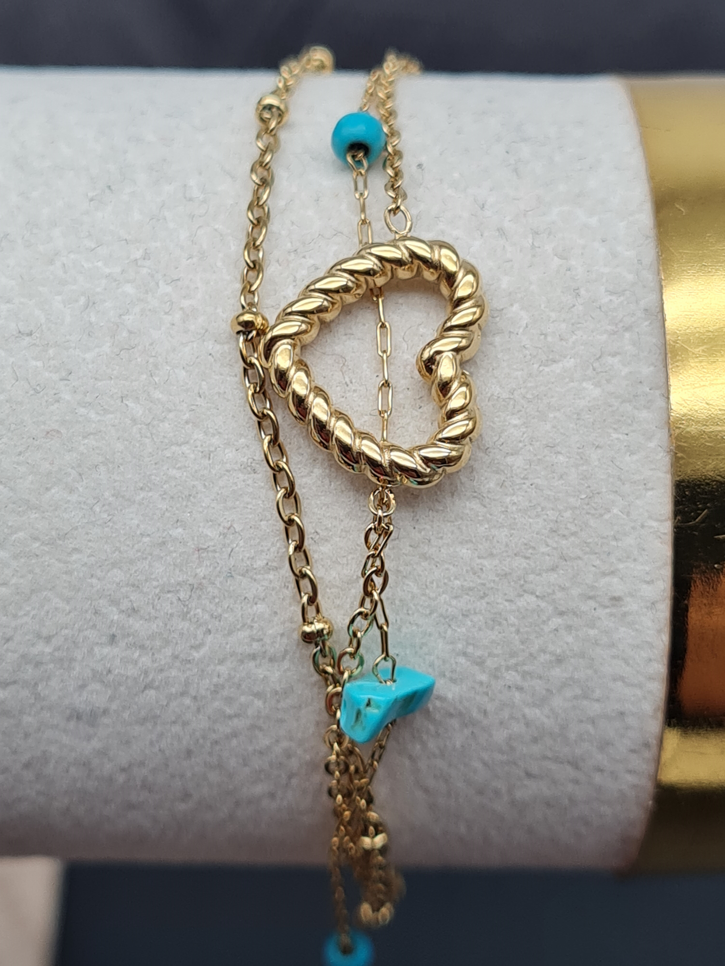 Michelle Bijou, Armband, Drei Ketten Türkis . Ein Herz. Dein Stil.