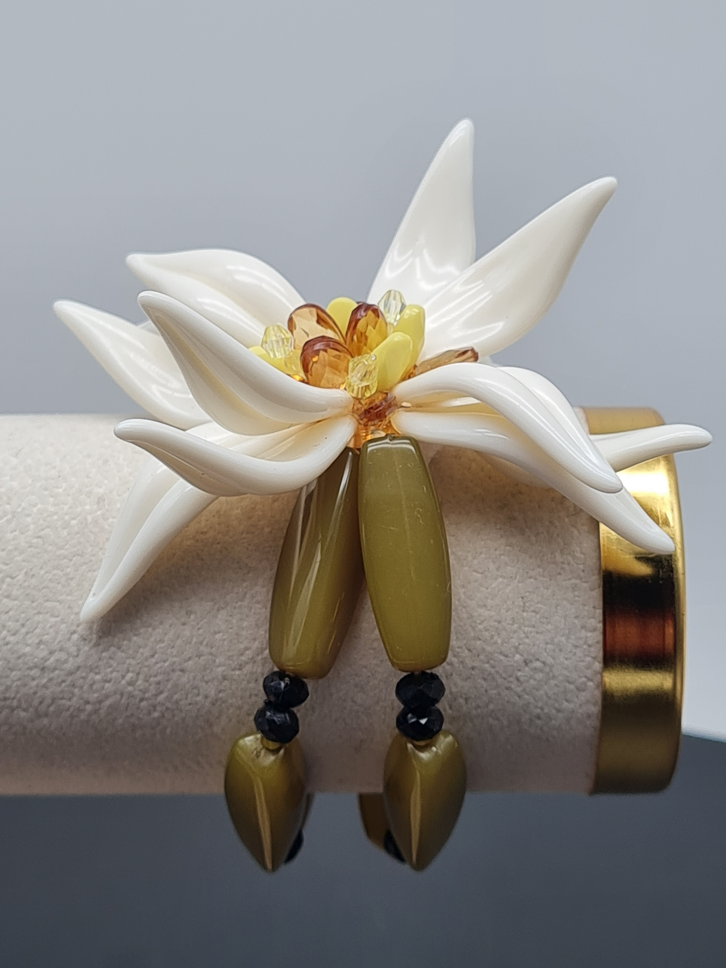 Sweet 7, Armband, elastisch, grün mit Vanilleblüme