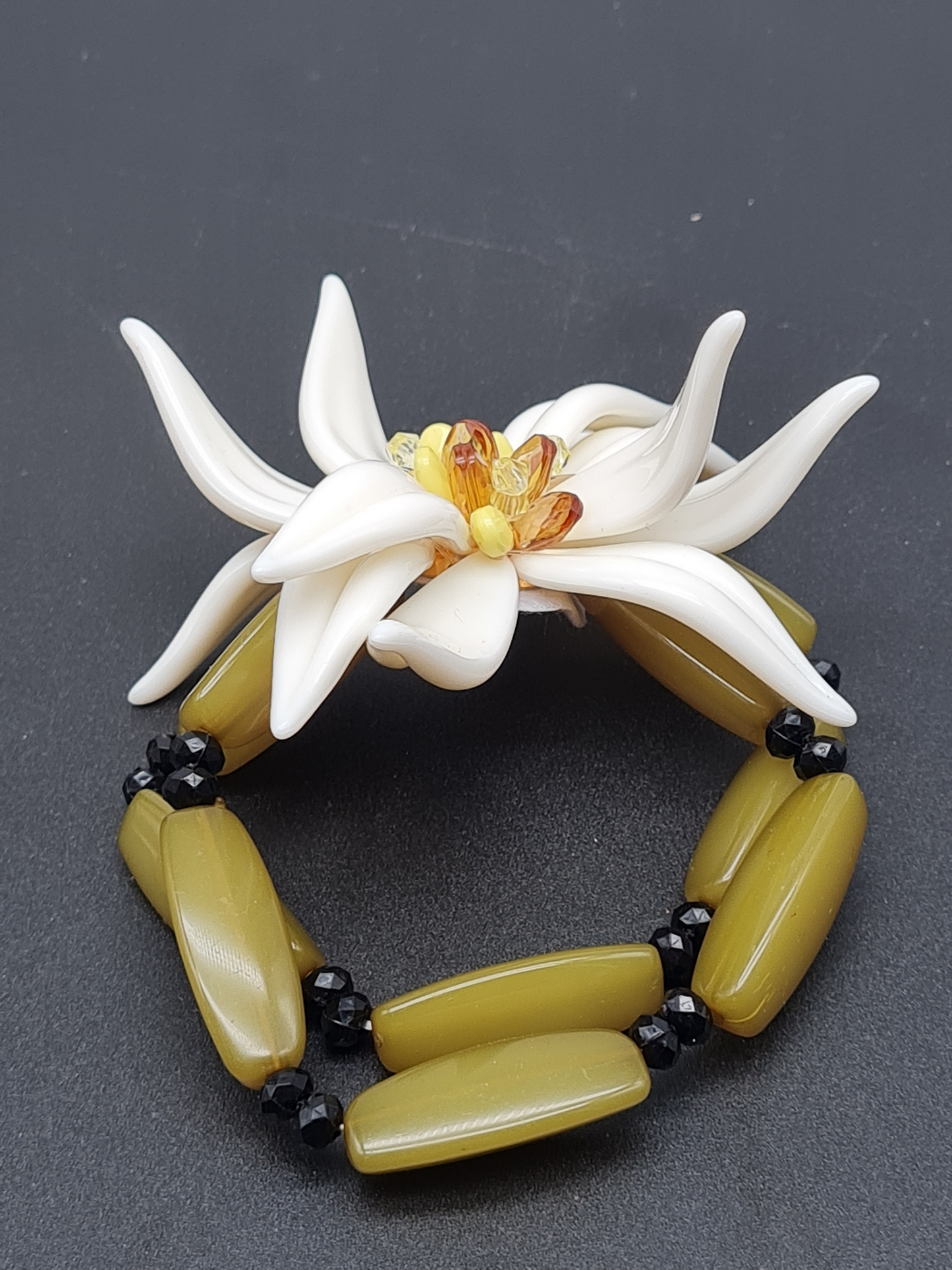 Sweet 7, Armband, elastisch, grün mit Vanilleblüme