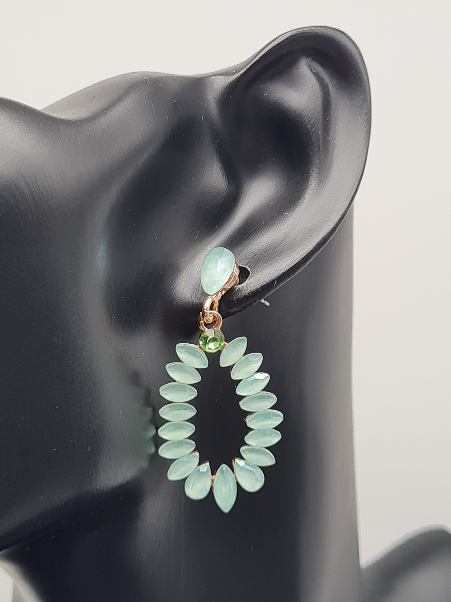 Sweet7 Ohrringe, Orhhänger in tropfenform in verschiedene Farben , Cat-Eye Stones