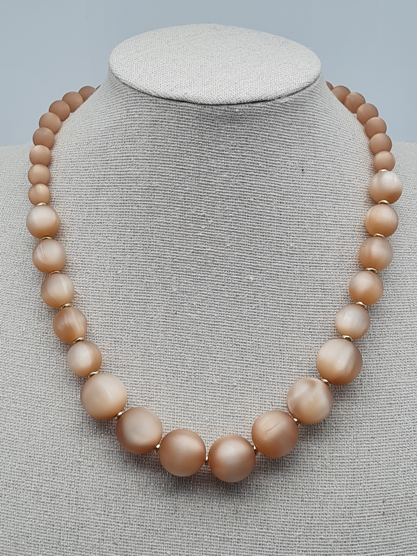 Sweet7 Halskette Kurzkette mit Space Beige Perlen