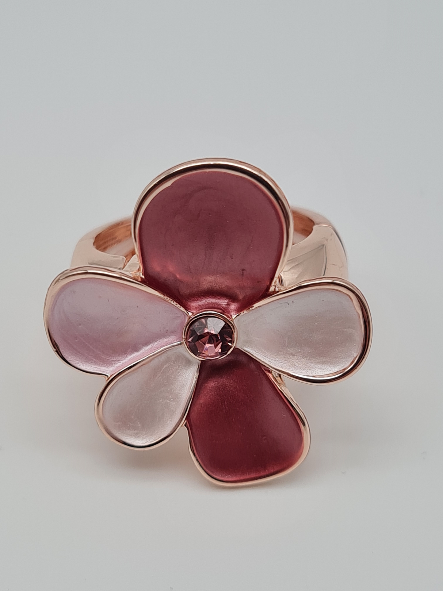 Amorino Ring, Elastischer Ring mit Emailliertem Volant, Pink Daisy