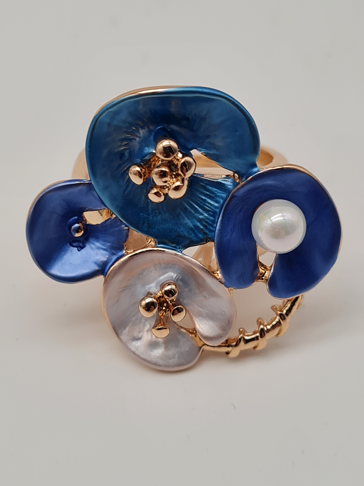 Amorino Ring, Elastischer Ring mit Emailliertem Volant, Lotusblätter Blau und Braun