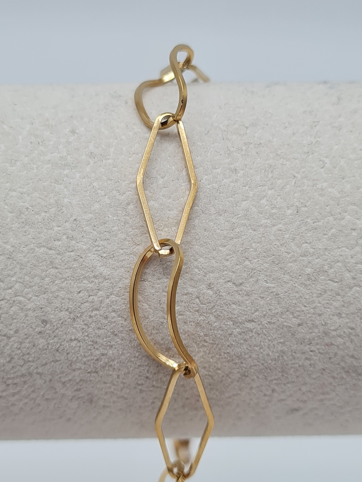Amorino Armband, Filigranes Gliederarmband mit feinen gebogene Elementen