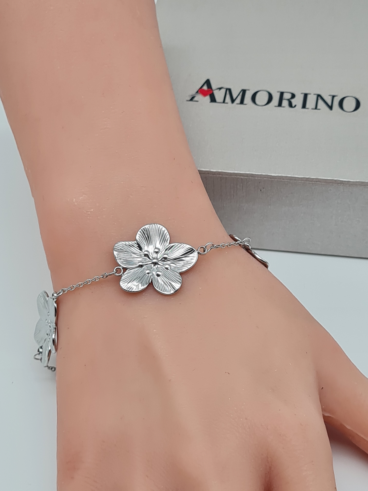 Amorino Armband, filigranes Armband mit 3 Butterblumen in Silber und Goldfarben, Elegant