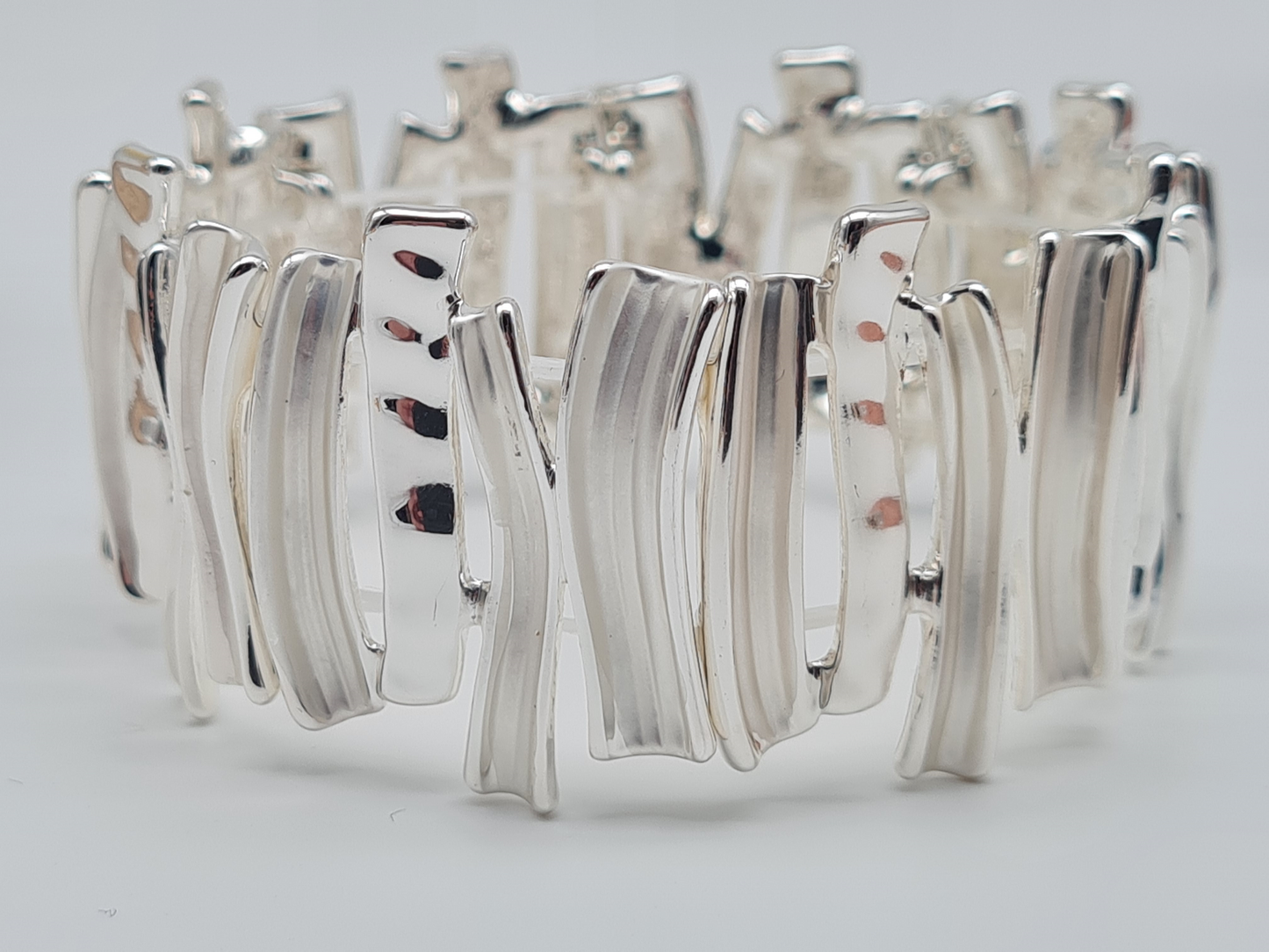 Amorino Armband, elastisch mit Silber- und Weiß-farbenen Elementen