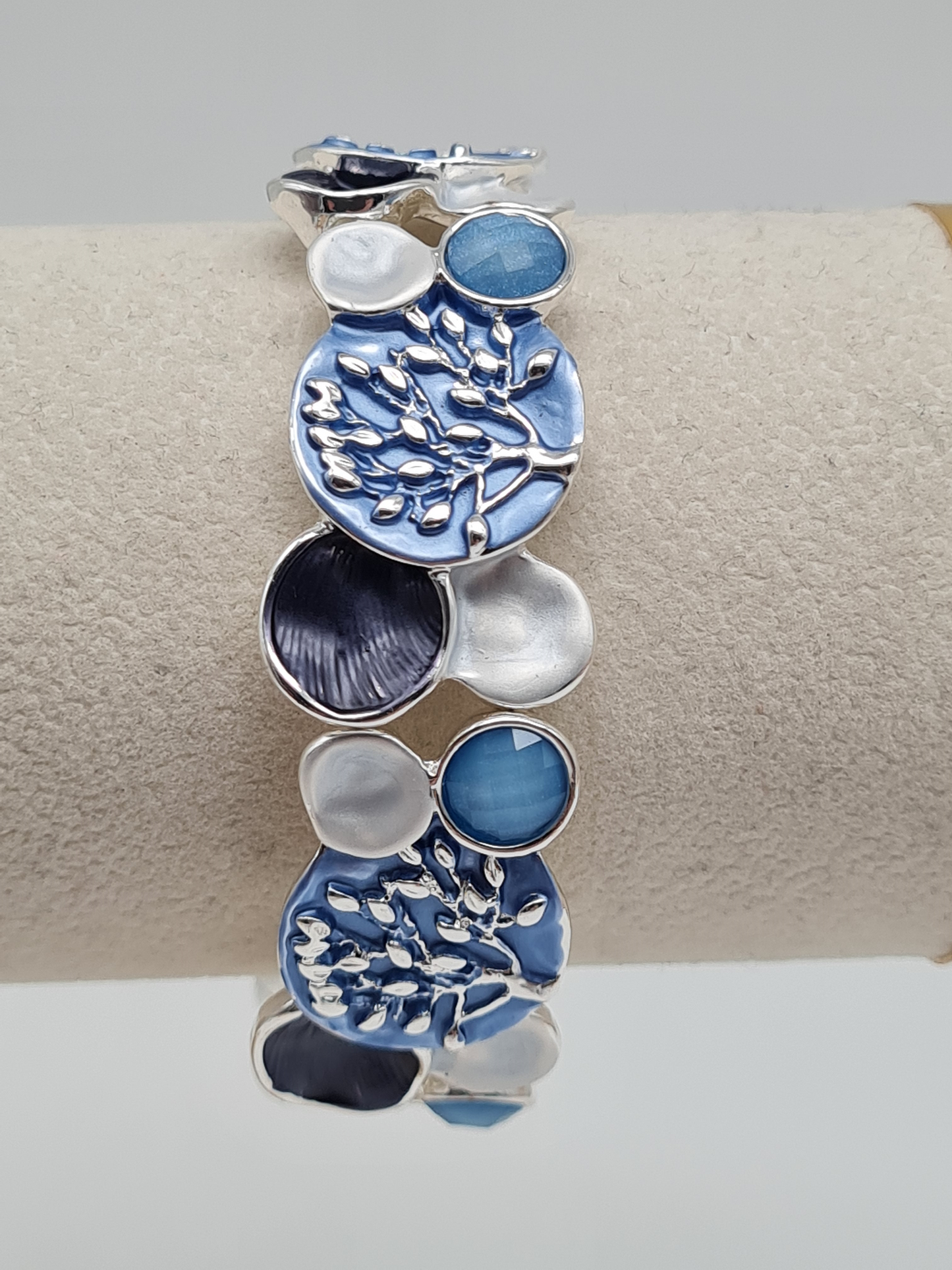 Amorino Armband, elastisches Armband Silber, Blau und Schwarzfarbig mit Lebensbaum