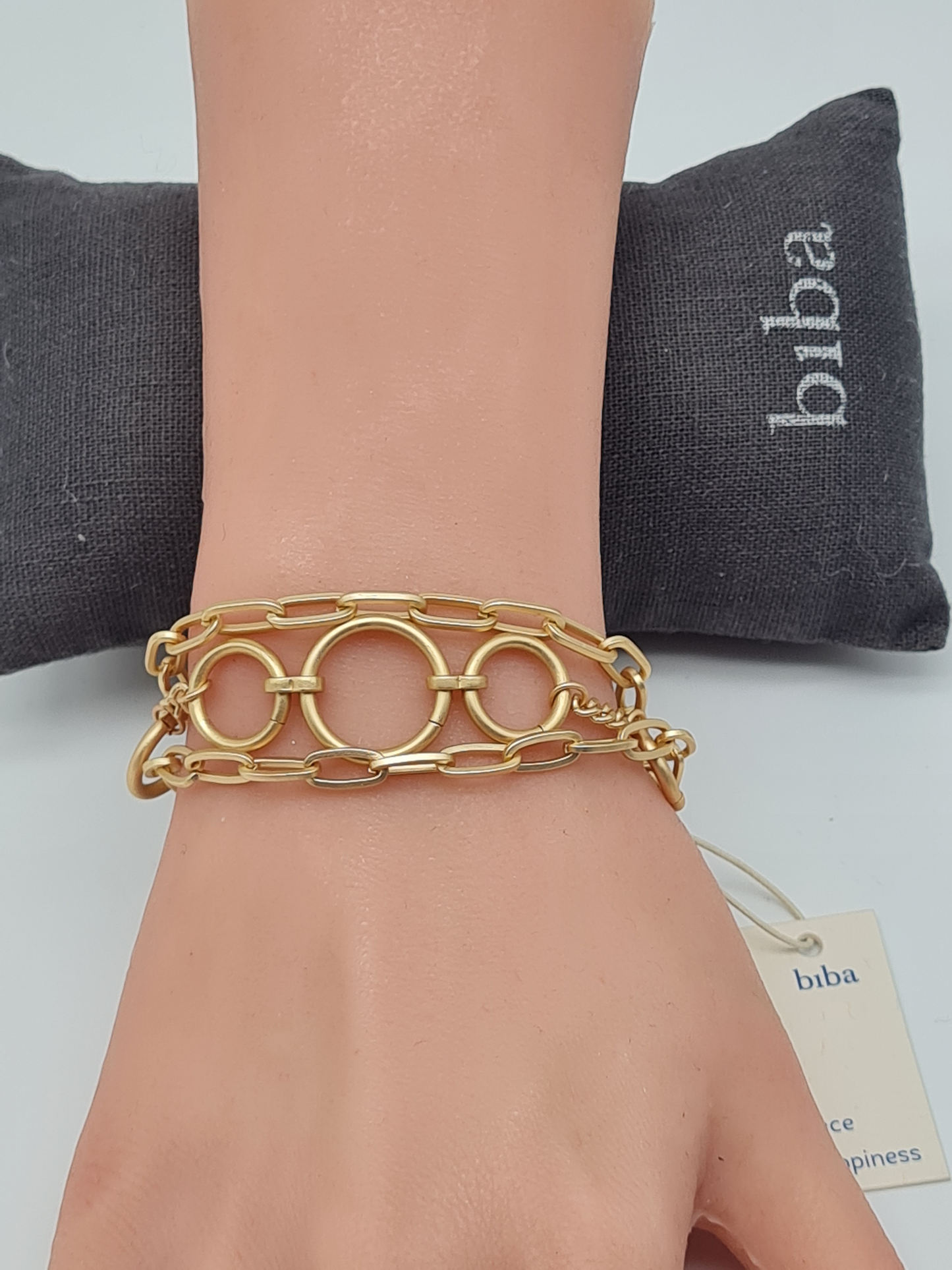 Biba 3-fach Gliederkette mit mittig ein kette mit größere kreise, Matt goldfarben