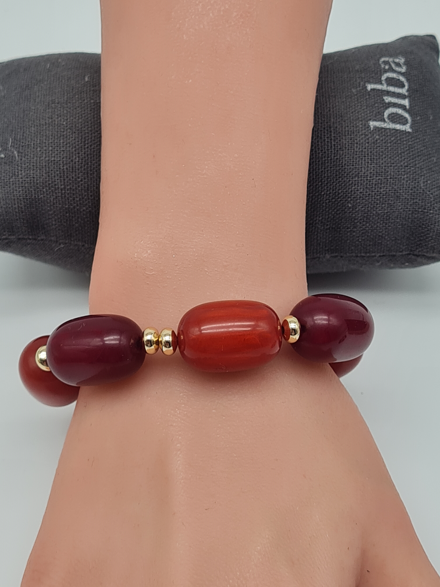 Biba Elastisches Armband Big Resin Pearls in Brombeere und Kirsch Farben