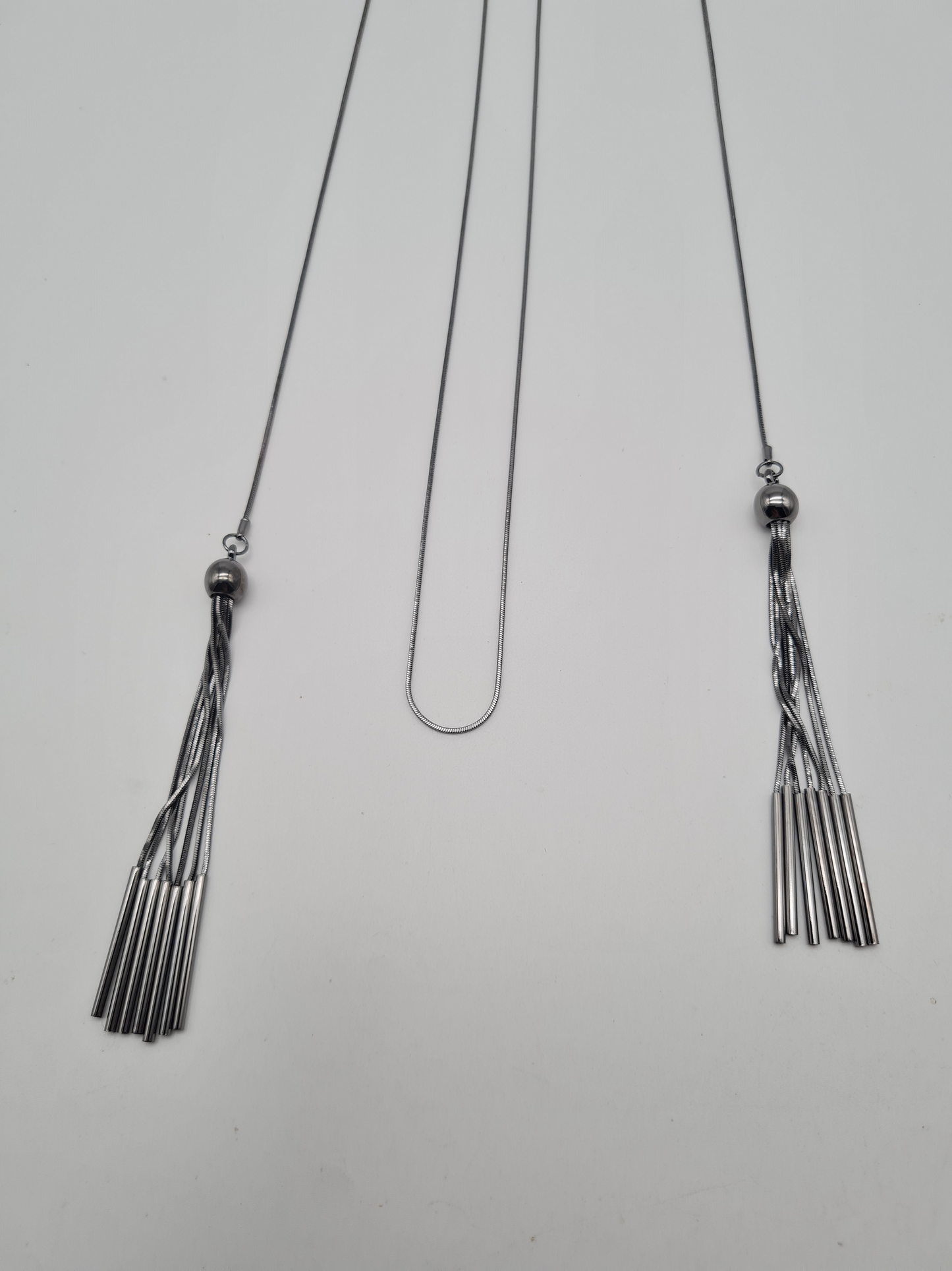 Biba Halskette Art Deco Stil, Filigran, Gun Metal Black, Stilvoll, Kombinierbar.