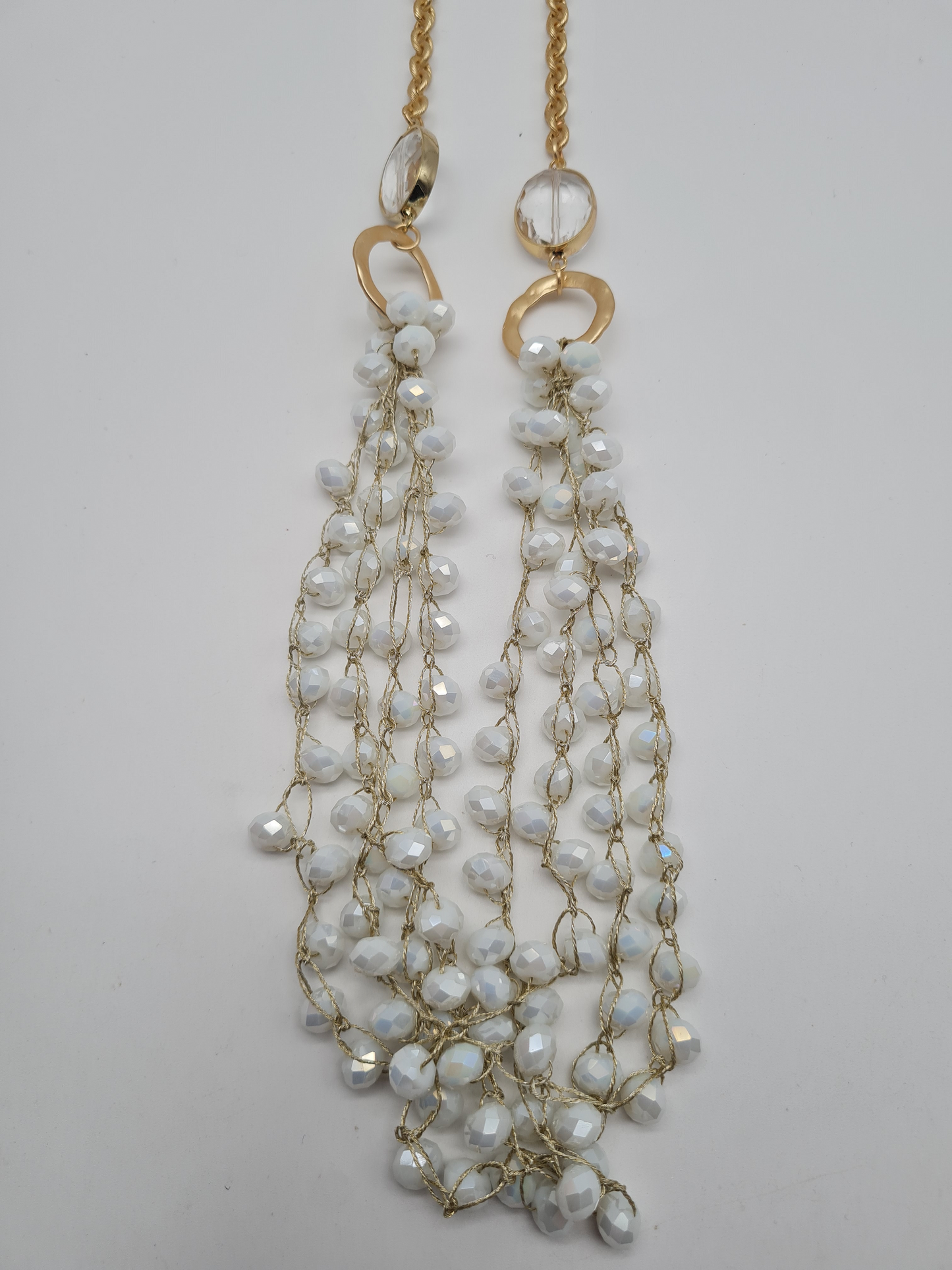 Biba Langhalskette Goldfarben mit Perlenanhänger in Creme-grau und Strassteinen