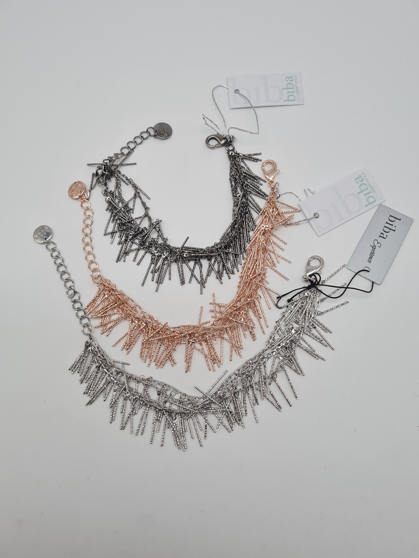 Biba Armband "Spikes" wie ein Charleston Kleid am Arm, in Roségold, Gun Metal oder Silberfarben (Kopie)