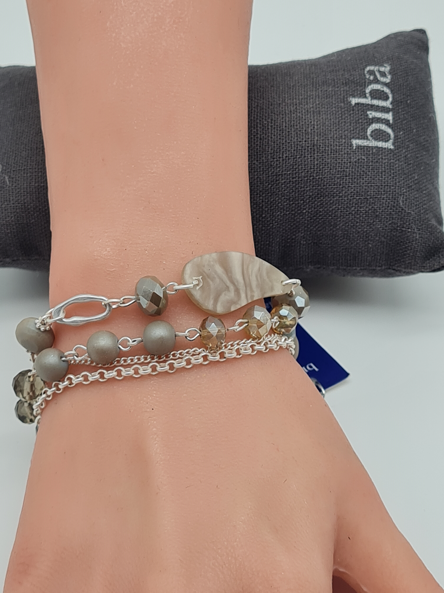 Biba Armband 4-fach Kette Matt Silber- und Grau Lilatöne