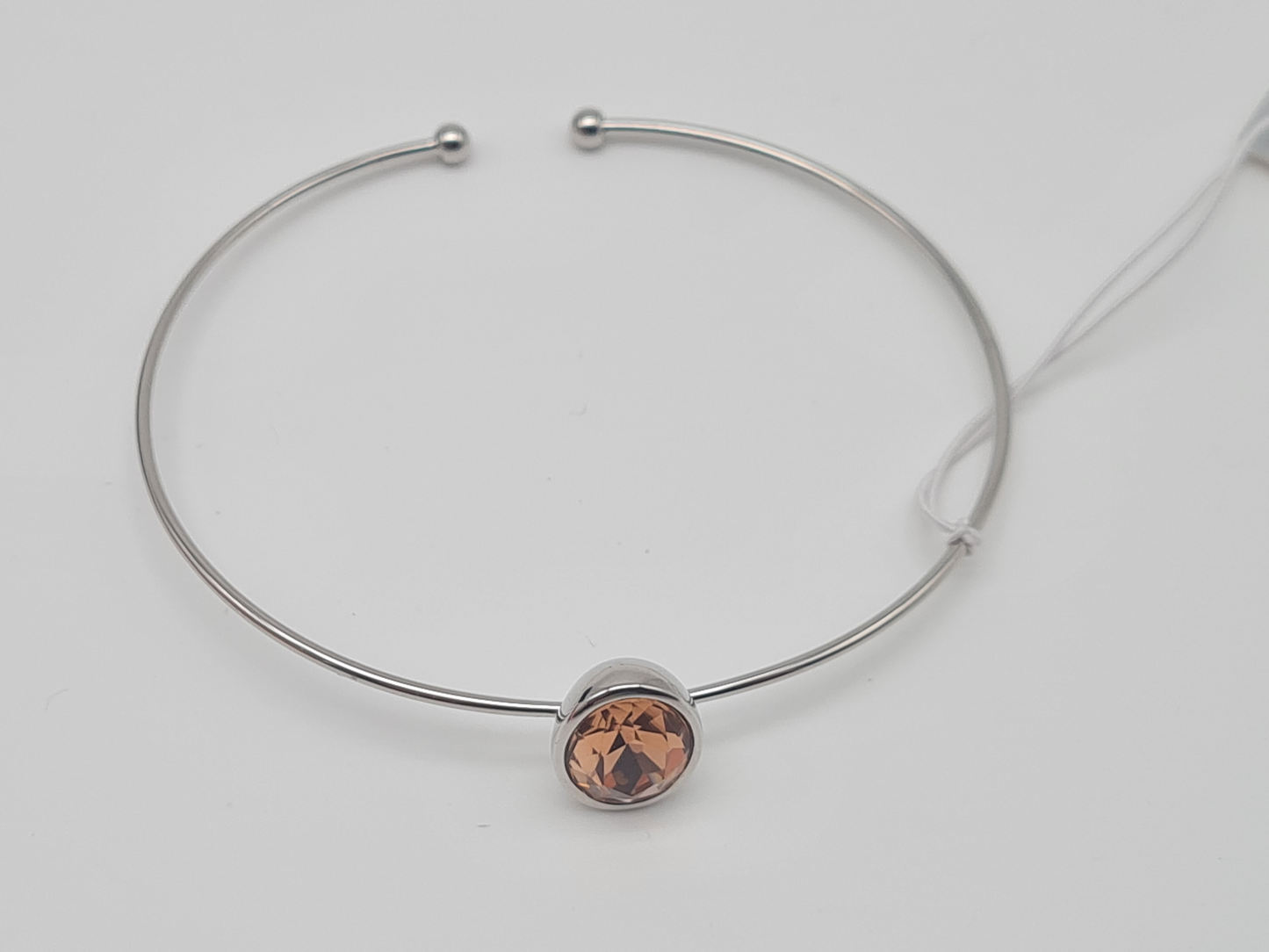 Biba Armreif, filigran mit eingefasster Strass-Stein in Apricot Farben