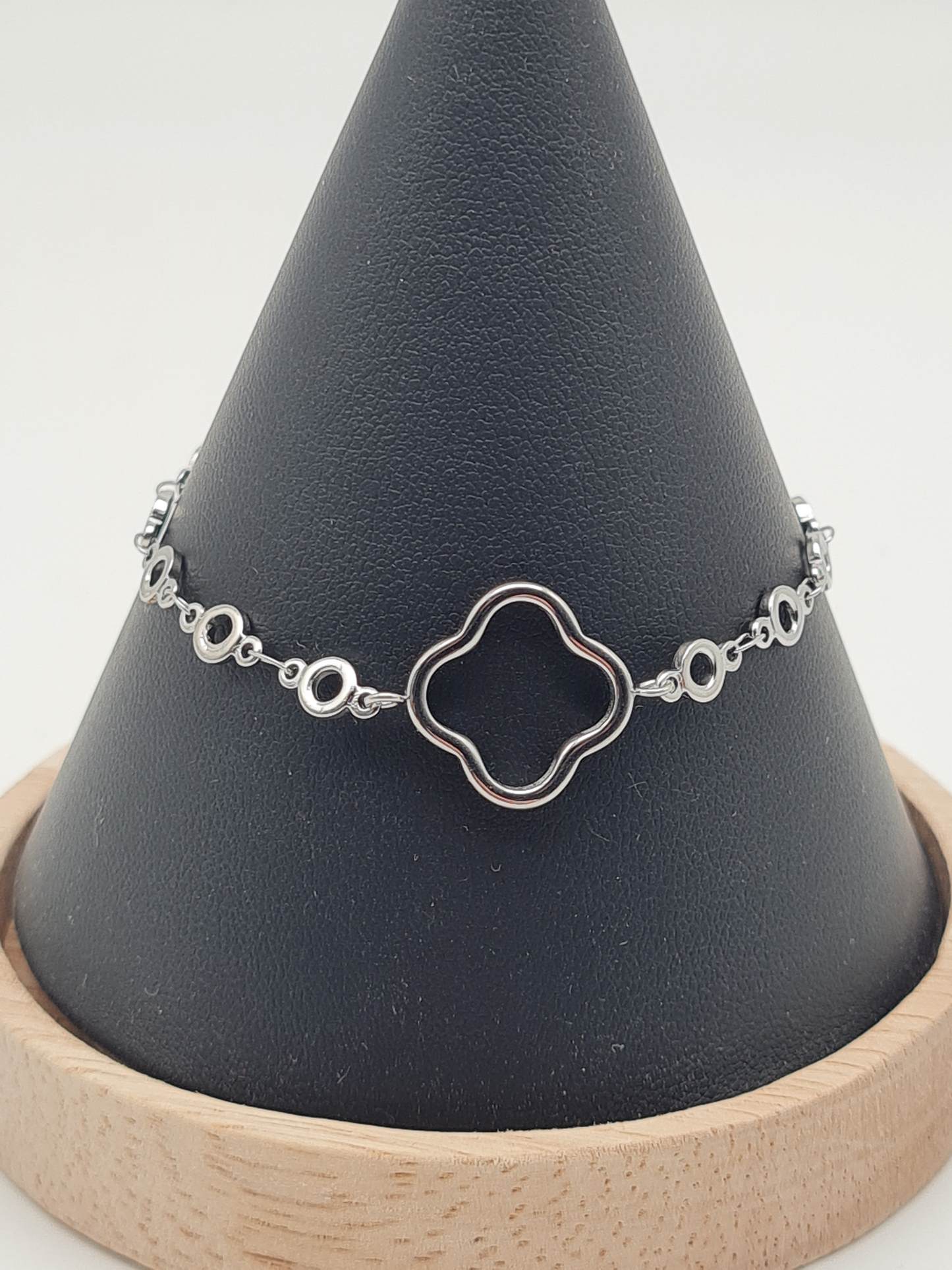 Yehwang Armband, filigranes Glücksarmband mit Kleeblatt Silberfarben