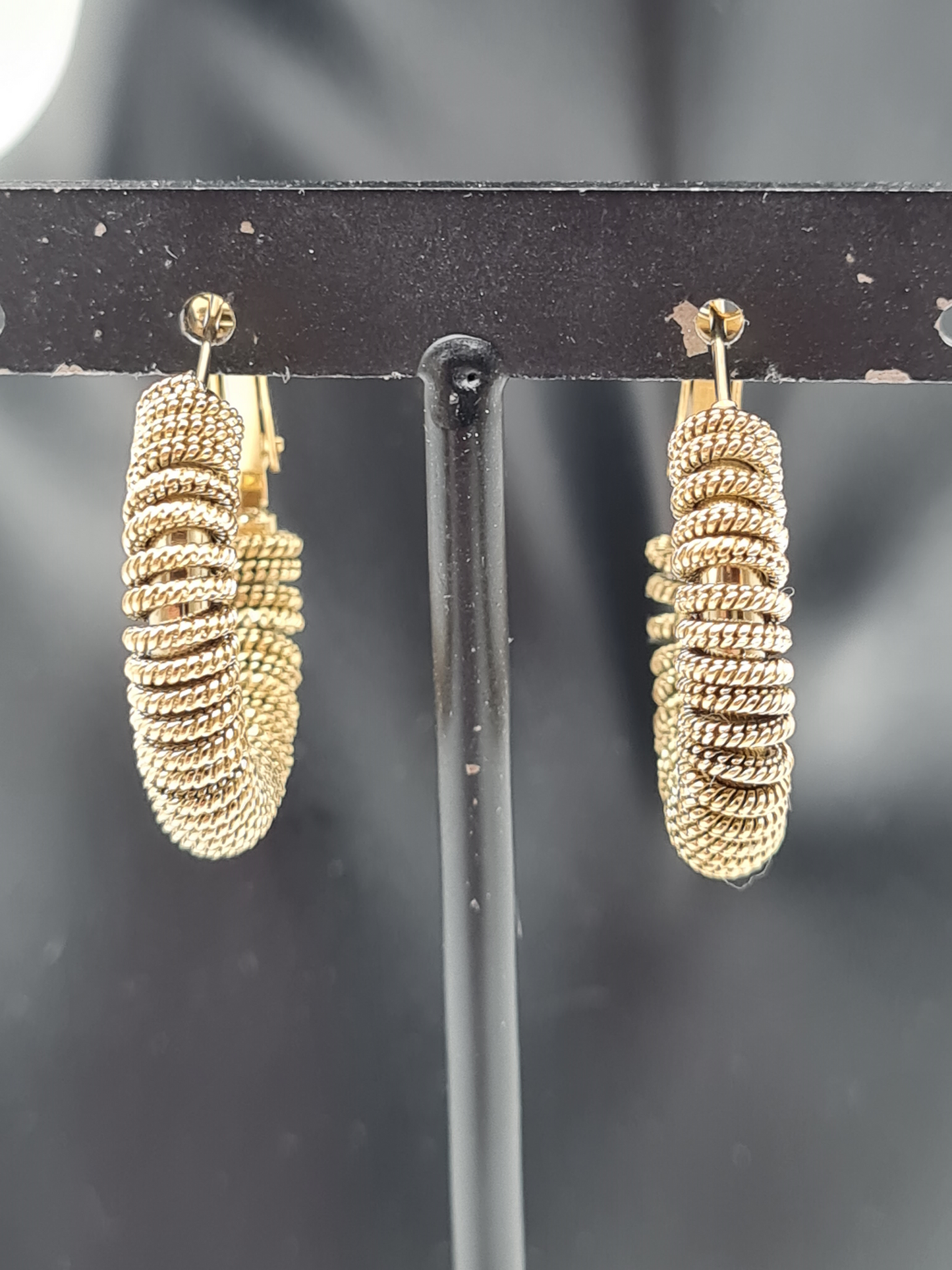 Wauw Ohrhänger Ohrringe Creolen Goldfarben Rund Gold Statement Nickelfrei