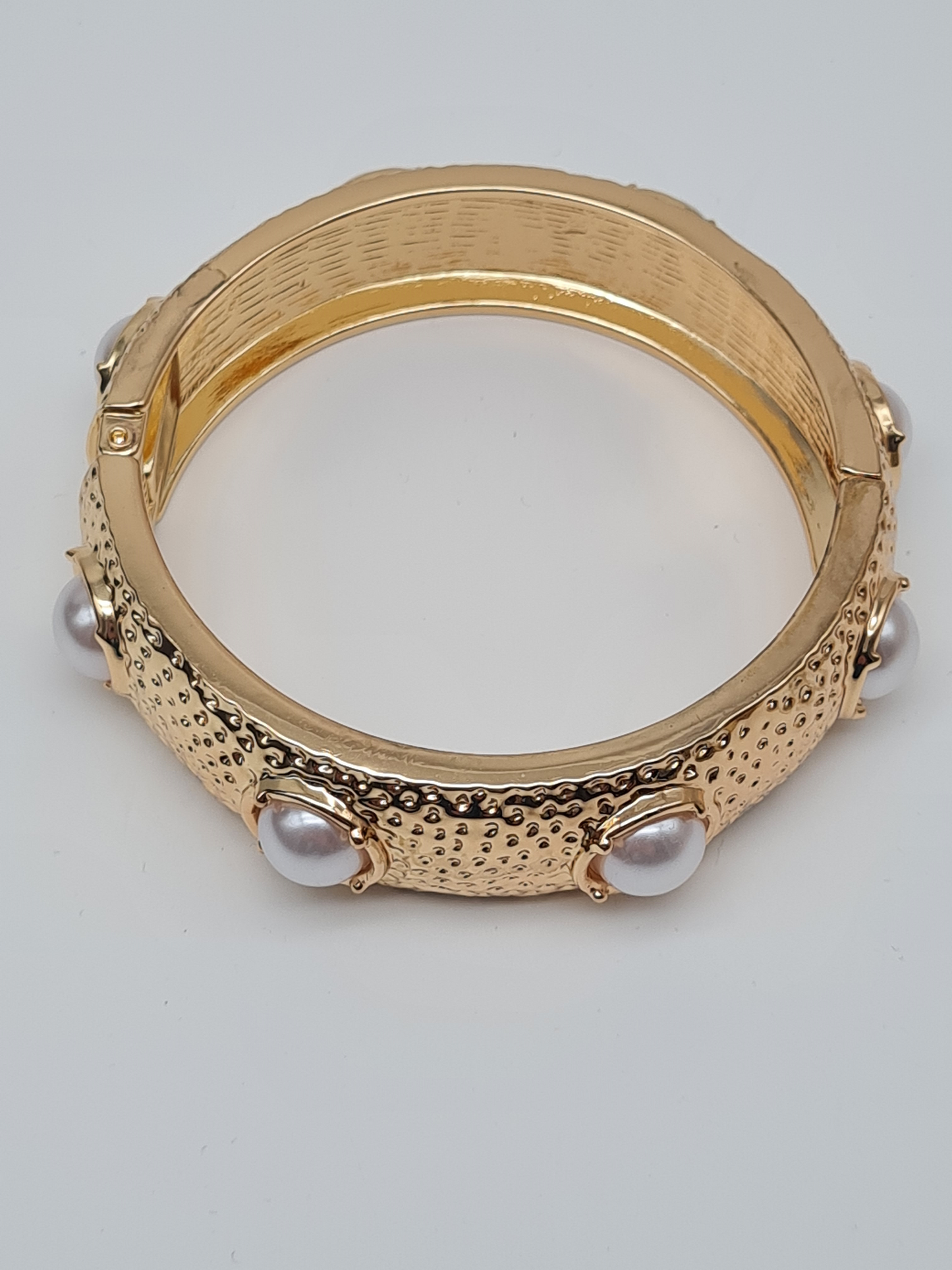 Yehwang Klapp-Armband Goldfarben mit Kunstperlen Nickelfrei