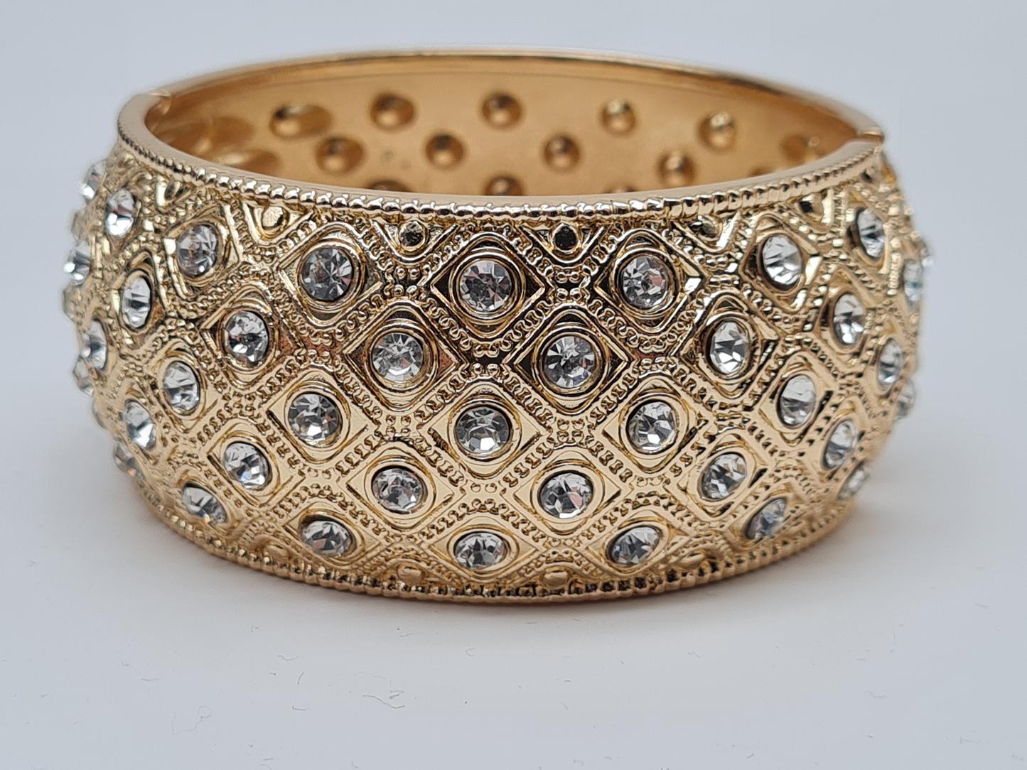 Yehwang Klapp-Armband Goldfarben mit Straß Orientalisch Nickelfrei