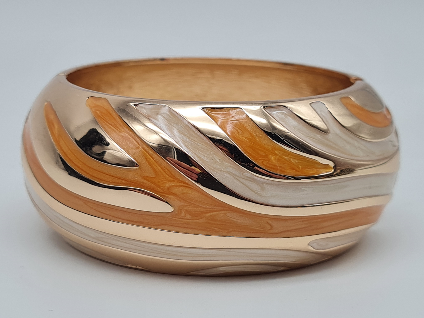 Cosmos Klapp-Armband in verschiedene Farben Schwarz Weiß Gold Orange Nickelfrei