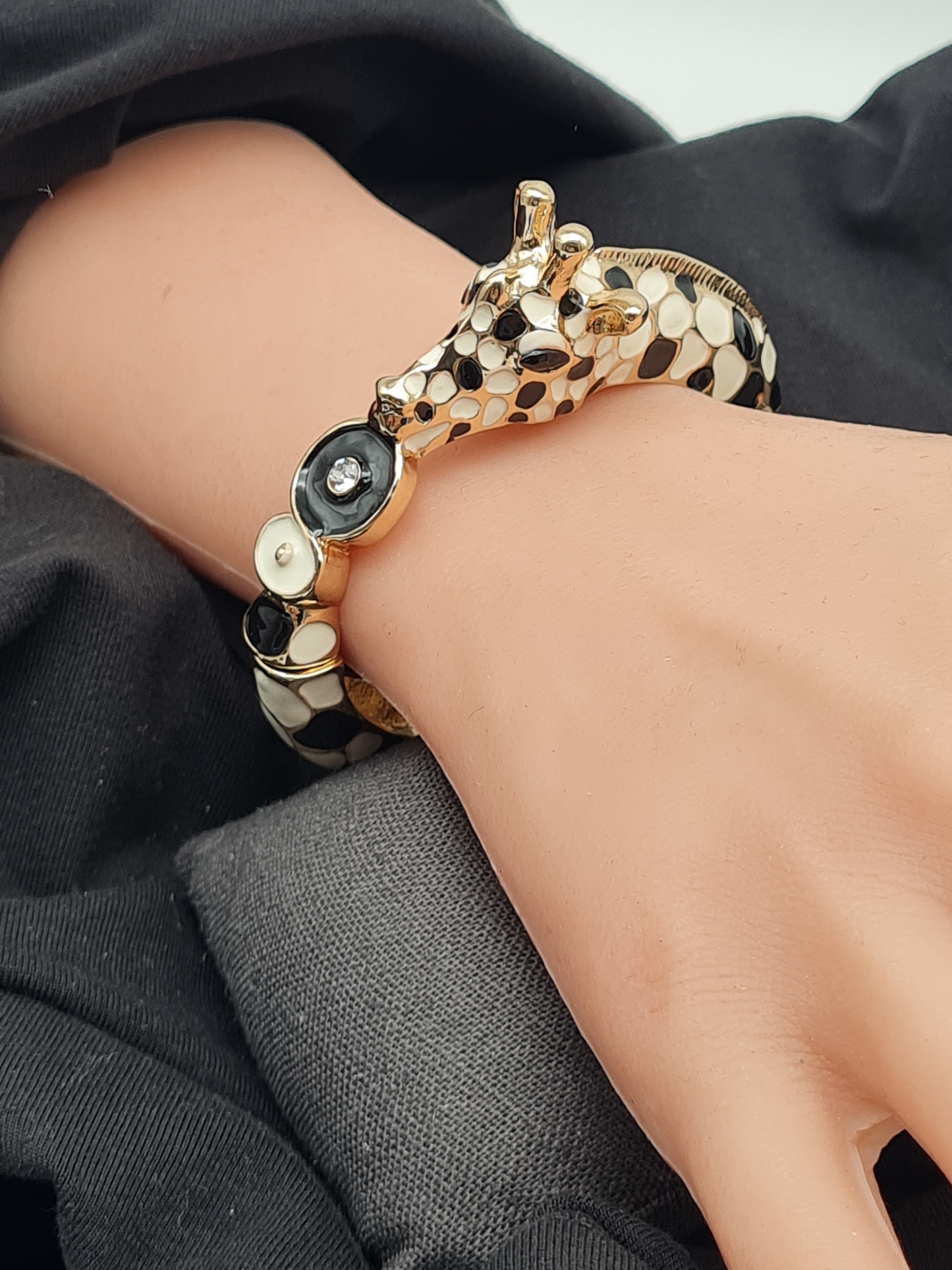 Ardoné Armreif Klapp-Armband Giraffe Tiermuster Tier Jungle Urwald Nickelfrei