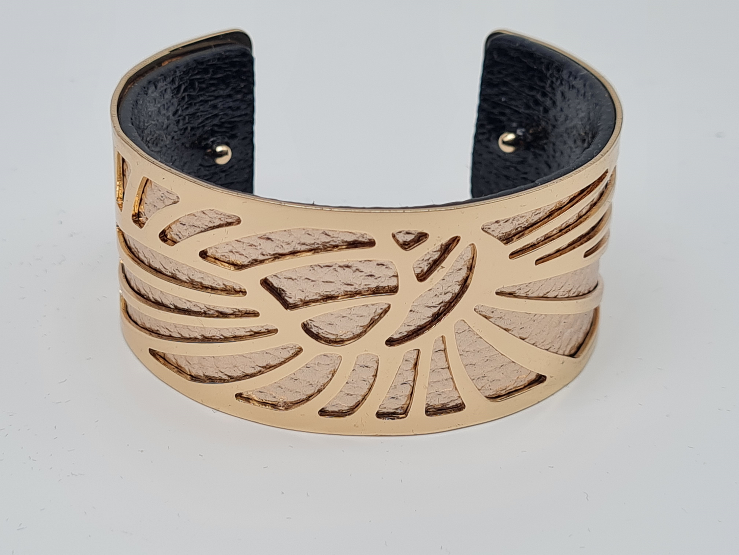 Cosmos Armreif goldfarben Nickelfrei Kunstperlen Silberfarben Muster Relief