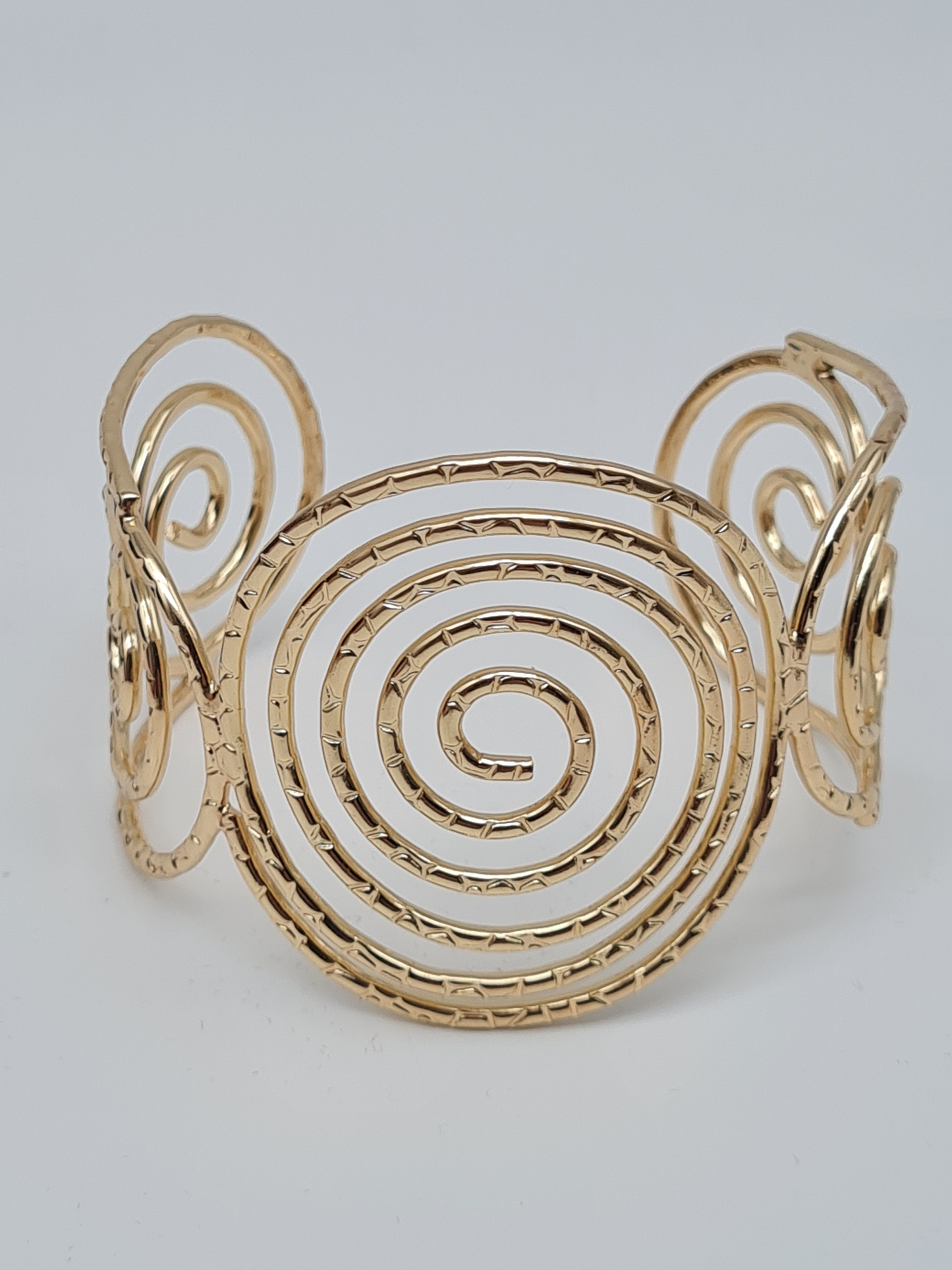 Sensibling Corp. Oberarmband Armreif Goldfarben Griechisch Nickelfrei Elegant