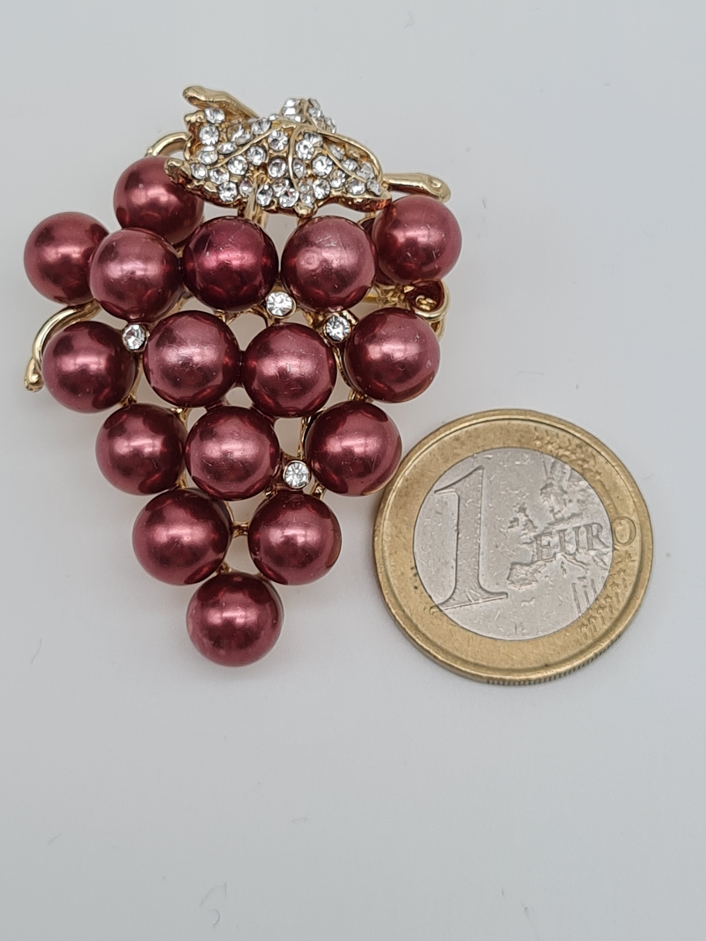 Brosche modeschmuck apfel trauben obst blatt ahorn beeren lila rot blau orange Herbst