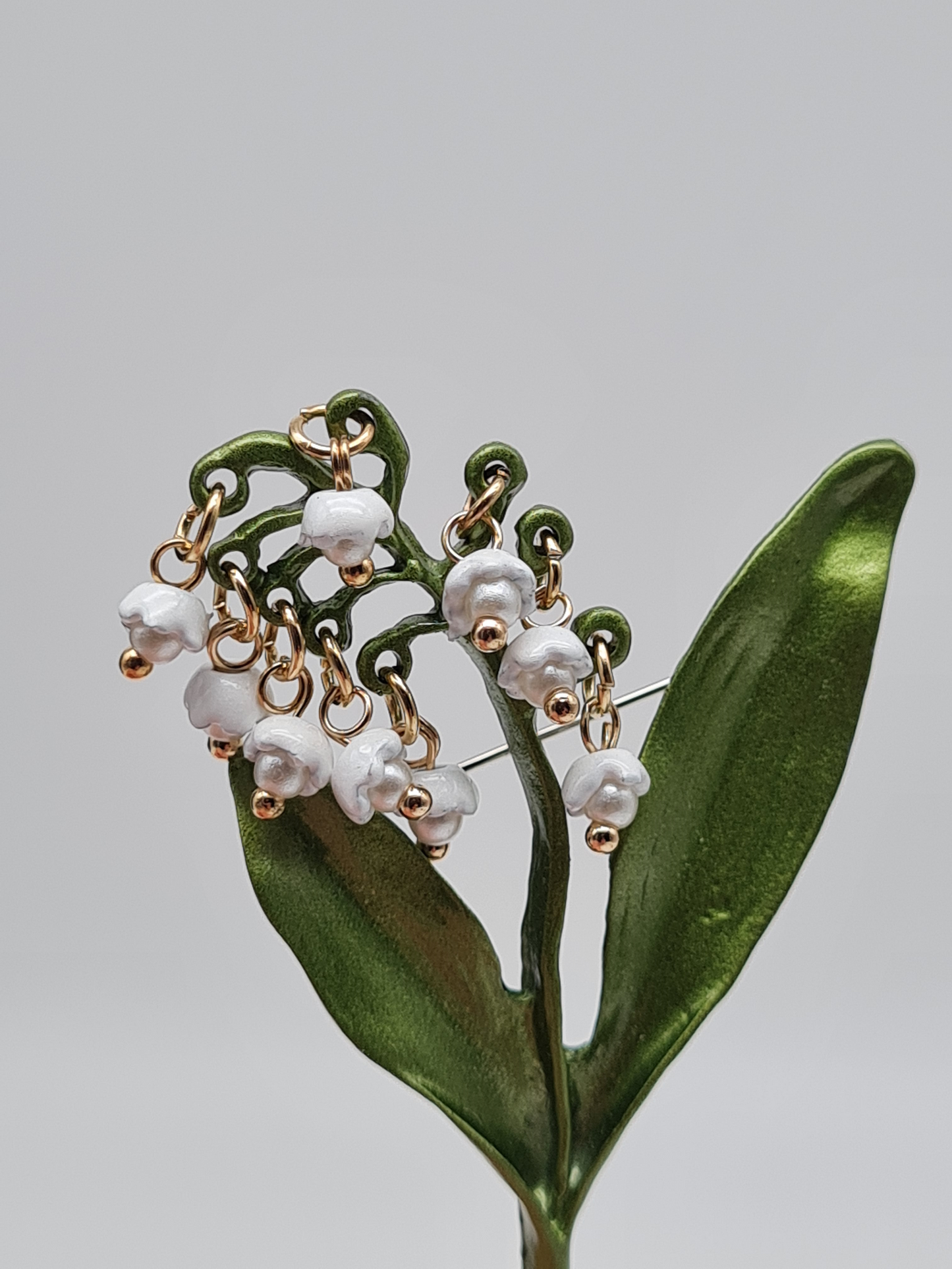 Brosche Rosen rot maiglöckchen blumenkorb blumen sonnenschirm garten natur modeschmuck