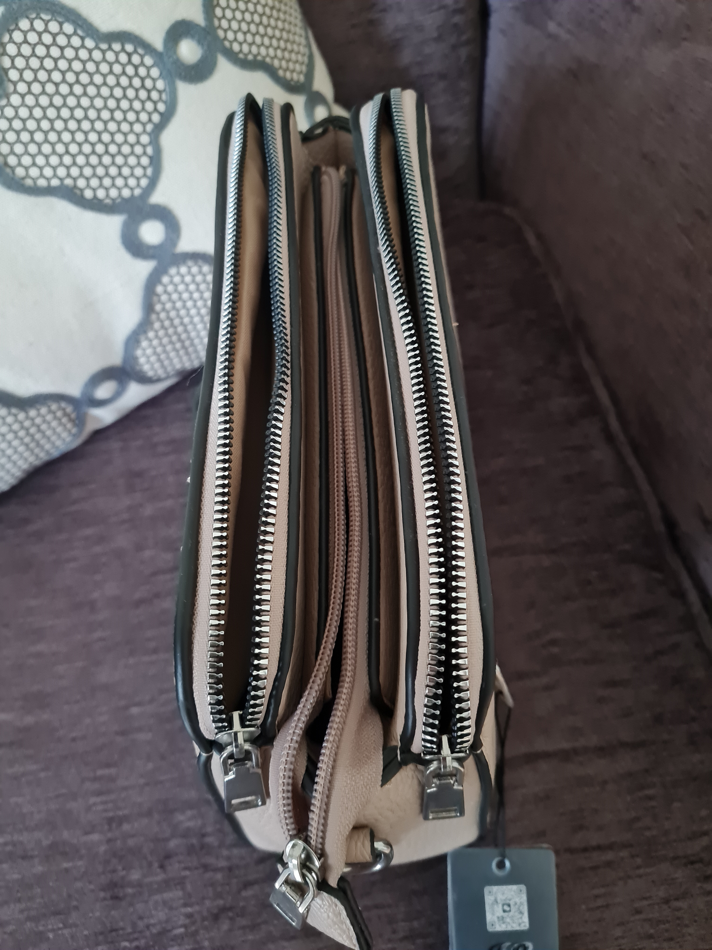 Umhängetasche Crossbody Beige-Schwarz von Jessica Bags