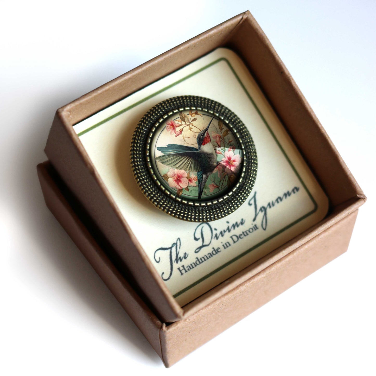 Brosche Jugendstil-Glascabochon-Brosche mit Kolibri Art Nouveau Anstecknadel