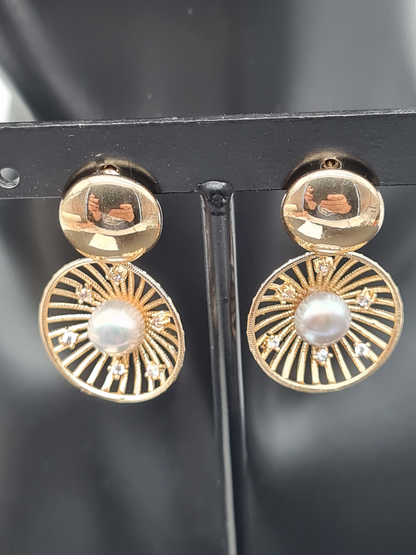 Liet &Joliet Ohrhänger Gold mit Süßwasserperlchen