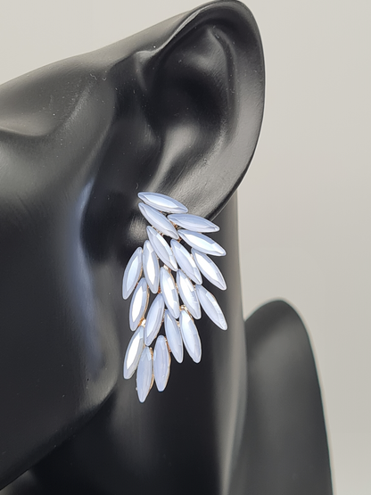Sweet7 Ohrringe, Ohrhänger wie Flügel, besetzt mit Cat-Eye Stones