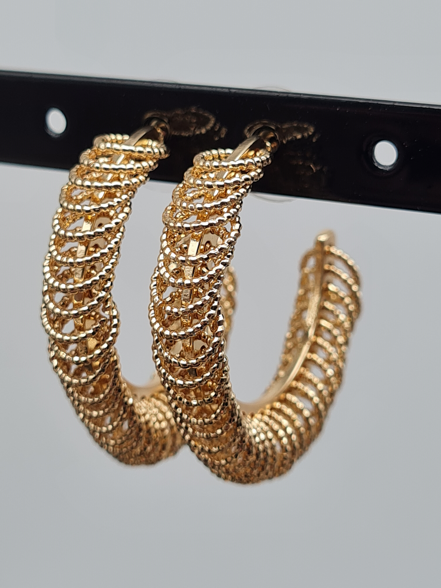Sweet7 Ohrringe, Creolen mit beweglichen kleine Kreise in Gold- oder Silberfarben