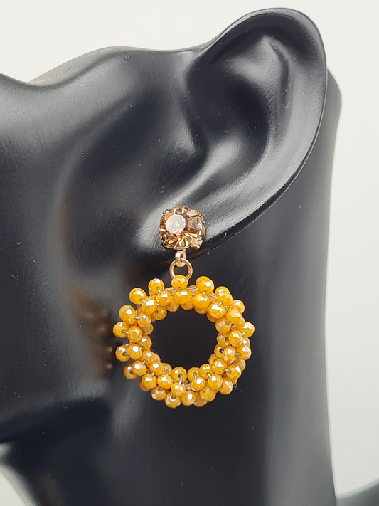 Sweet7 Ohrringe, Orhänger Gold mit Blass-Orange Strassstein und Perlenanhänger