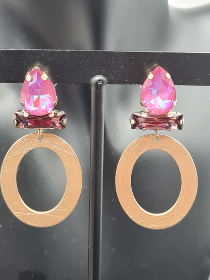 Sweet7 Ohrringe, Ohrhänger Gold Mattfarben, mit Pinker Strass