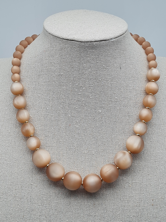 Sweet7 Halskette Kurzkette mit Space Beige Perlen