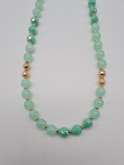 Sweet7 Halskette Langkette Mintgrün mit goldene Elemente