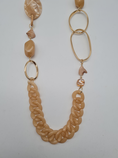 Sweet7 Halskette Langkette mit Blassrosa-beige Elemente