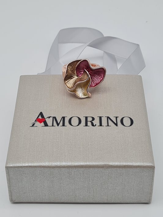 Amorino Ring, Elastischer Ring mit Emailliertem Volant, Calla-Blätter