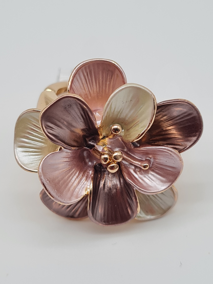 Amorino Ring, Elastischer Ring mit Emailliertem Volant, Blume in verschiedene Farben