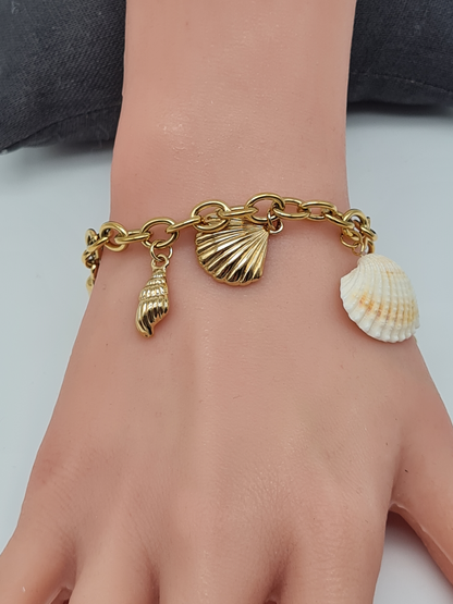 Cosmos Armband, Goldfarbenes Gliederarmband mit Meeresüberraschungen