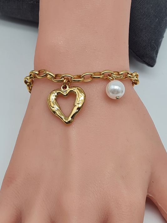 Cosmos Armband, Goldfarbenes Armband mit Herz-Anhänger und Kunstperle