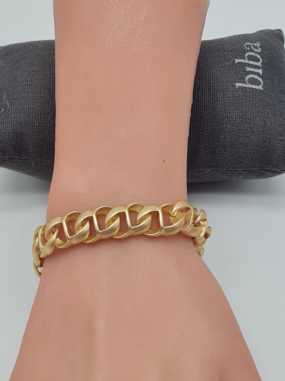 Biba Gliederarmband in Matt Goldfarben mit gedrehte Glieder Statement