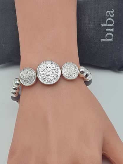 Biba Armband Silberfarben mit 3 ornamentale Kreise in Rosa oder Mausgrau