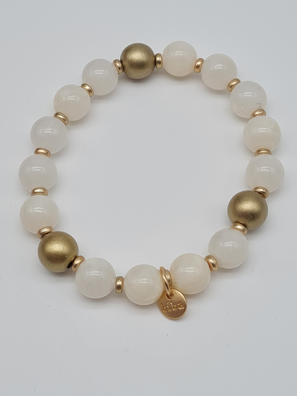 Biba Armband elastisch Perlmutt- mit Matt Goldene Perlen