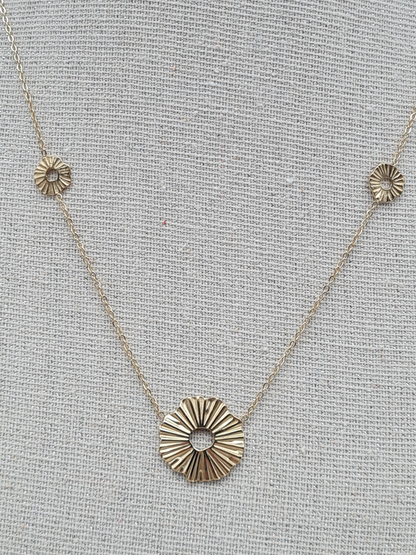 Wauw Halskette Goldfarben Abstract Nickelfrei