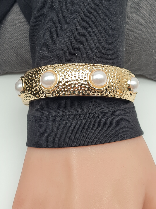 Yehwang Klapp-Armband Goldfarben mit Kunstperlen Nickelfrei