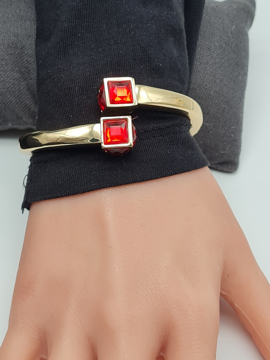 Dipped Shop Armbänd Goldfarben Roter Straß Steinen nickelfrei Klapp-Armband
