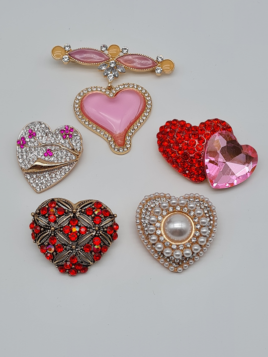 Brosche herz herzen rot rosa liebe sehnsucht romantik zusammen