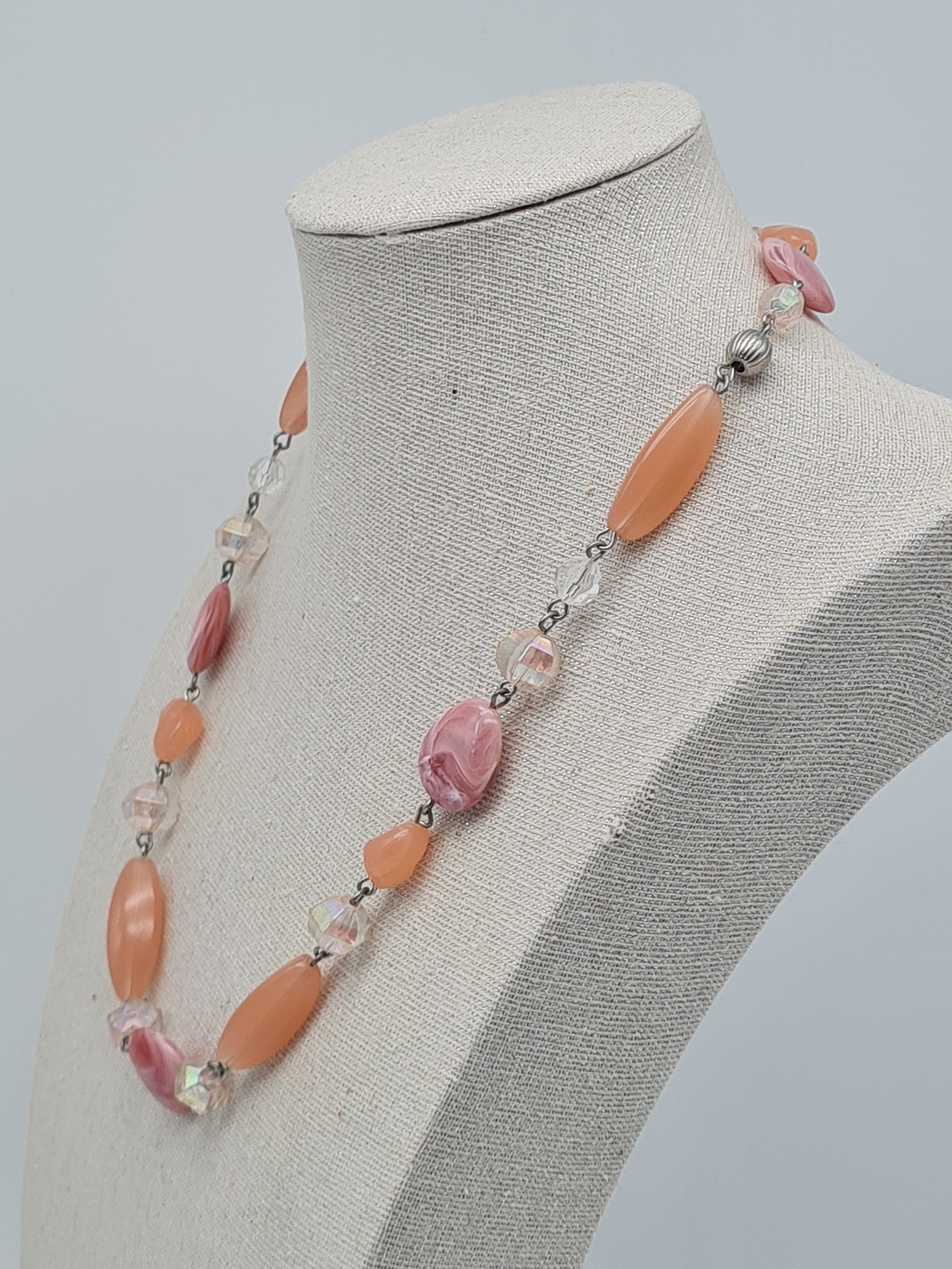 Amoino Halskette nickelfrei Acryl pastell Rosa Lachs Frische elegant verspielt